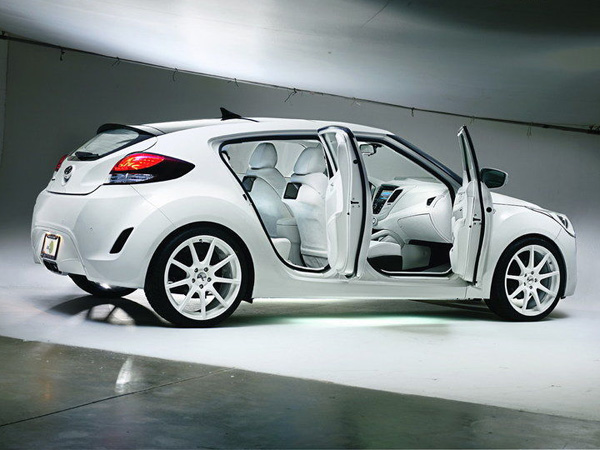 Hyundai Veloster   REMIX