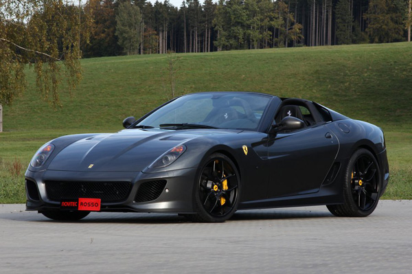 Ferrari SA Aperta   Novitec Rosso